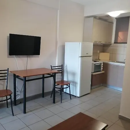 Alexandra'S Glifa Apartments Apartment