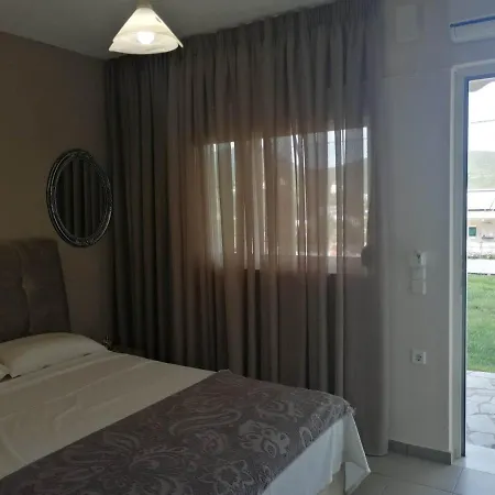 Apartment Alexandra'S Glifa Apartments *